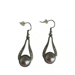 Silver‎ Earrings